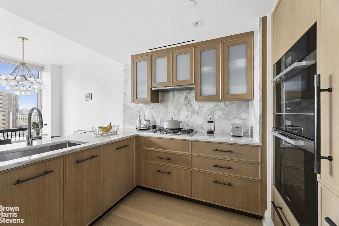 210 Warren Street Battery Park City New York NY 10282