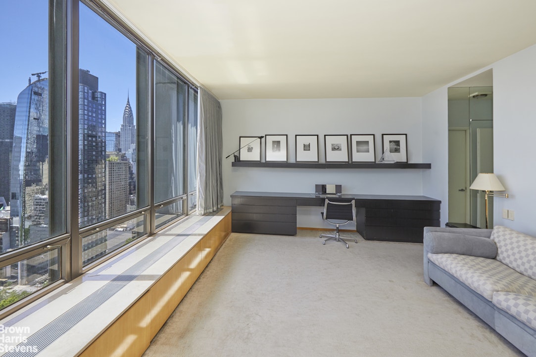 870 United Nations Plaza 33/34E Beekman Place New York NY 10017