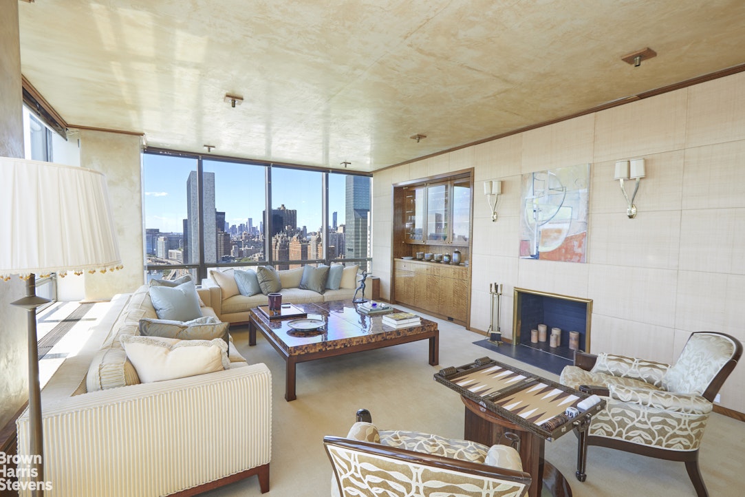 870 United Nations Plaza 33/34E Beekman Place New York NY 10017
