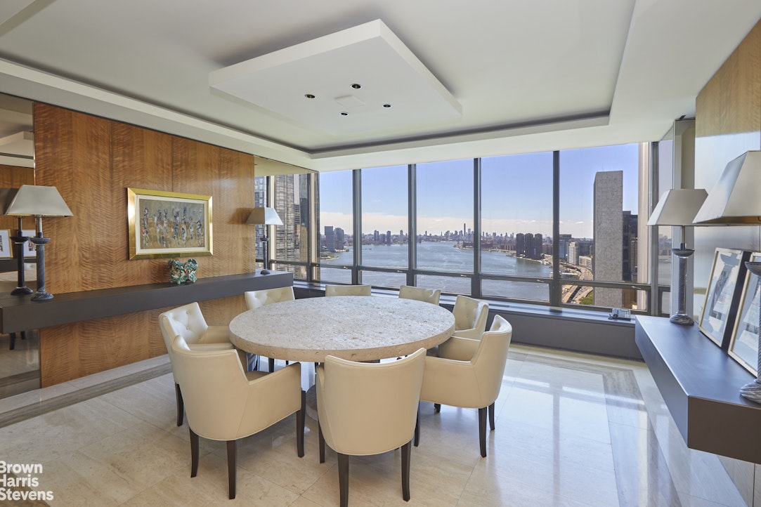 870 United Nations Plaza 33/34E Beekman Place New York NY 10017