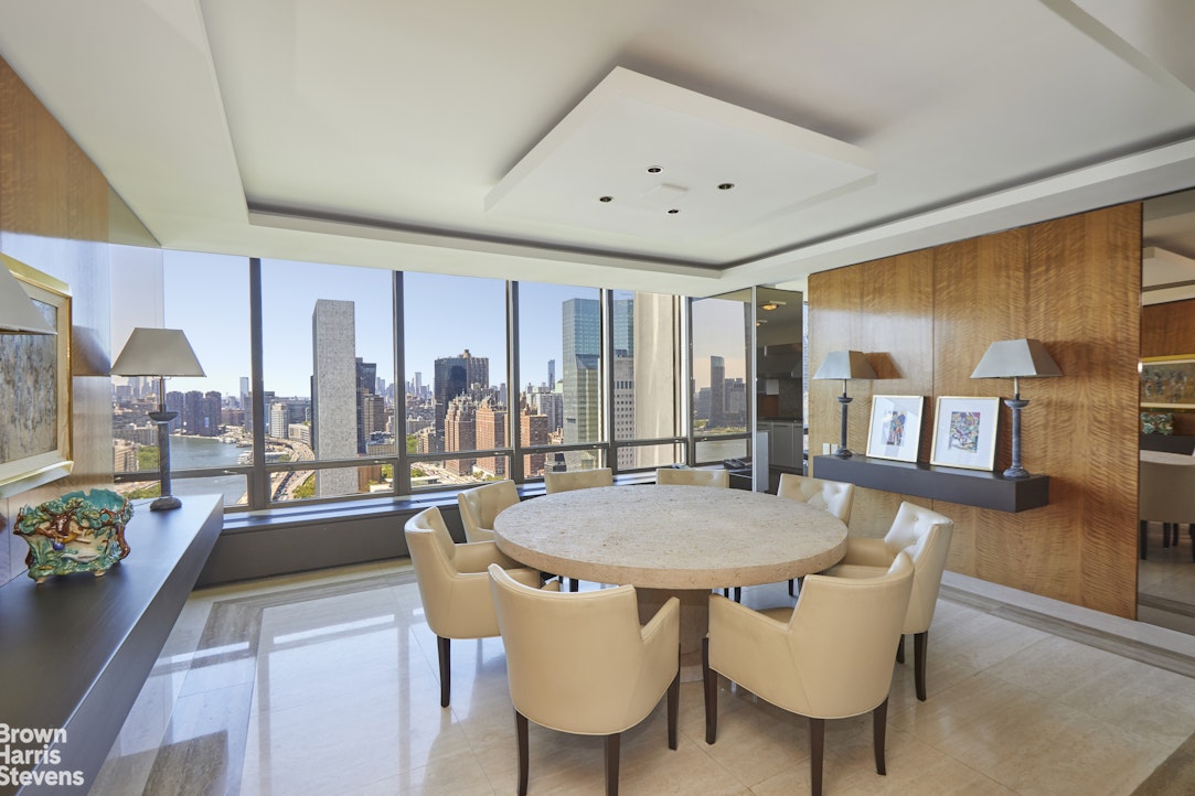 870 United Nations Plaza 33/34E Beekman Place New York NY 10017