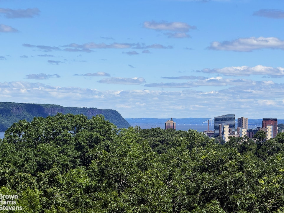 5900 Arlington Avenue 4B Riverdale Bronx NY 10471