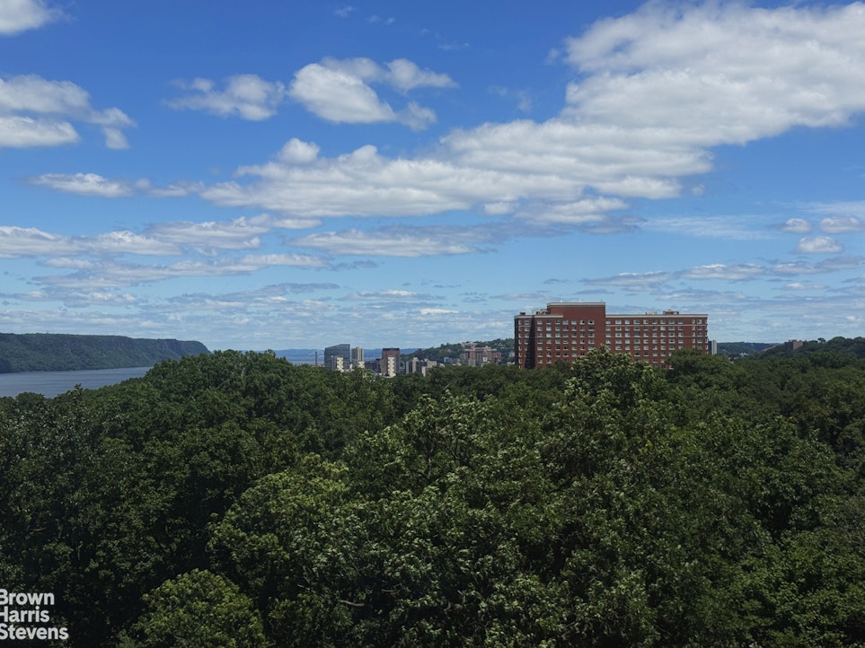 5900 Arlington Avenue 4B Riverdale Bronx NY 10471