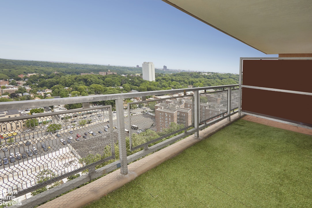 5700 Arlington Avenue 19G Riverdale Bronx NY 10471
