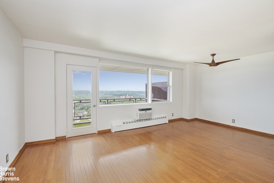 5700 Arlington Avenue 19G Riverdale Bronx NY 10471