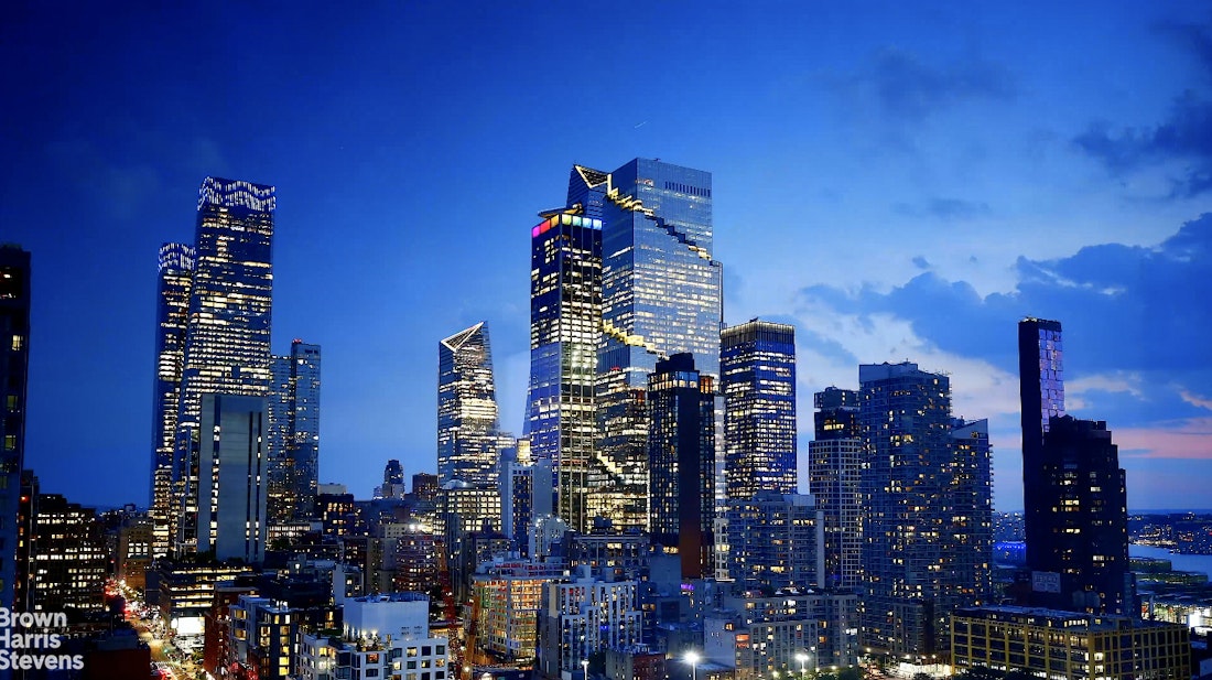 350 West 42nd Street 24A Clinton New York NY 10036