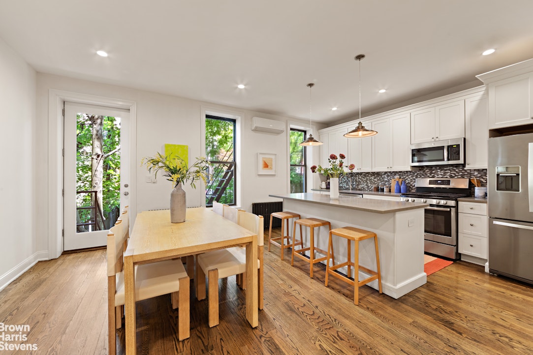 19 Saint Johns Place 1B Park Slope Brooklyn NY 11217