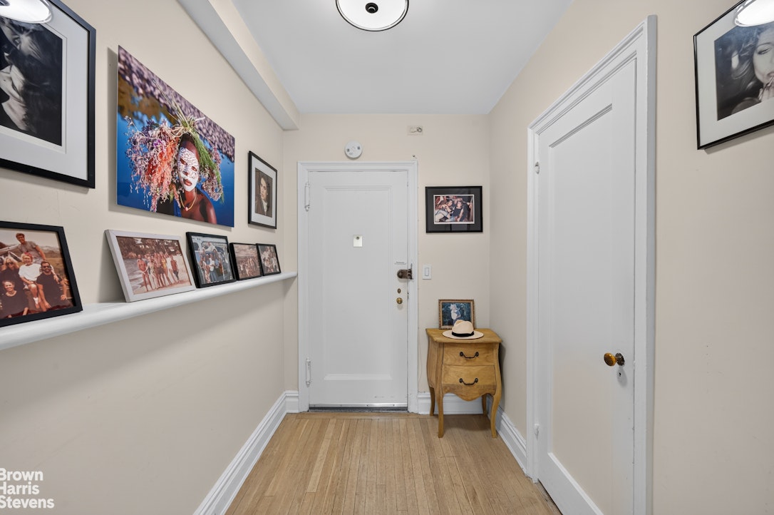 434 East 52nd Street 10F Beekman Place New York NY 10022