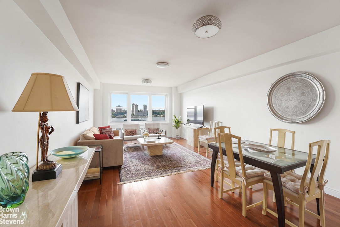 11 Riverside Drive Upper West Side New York NY 10023