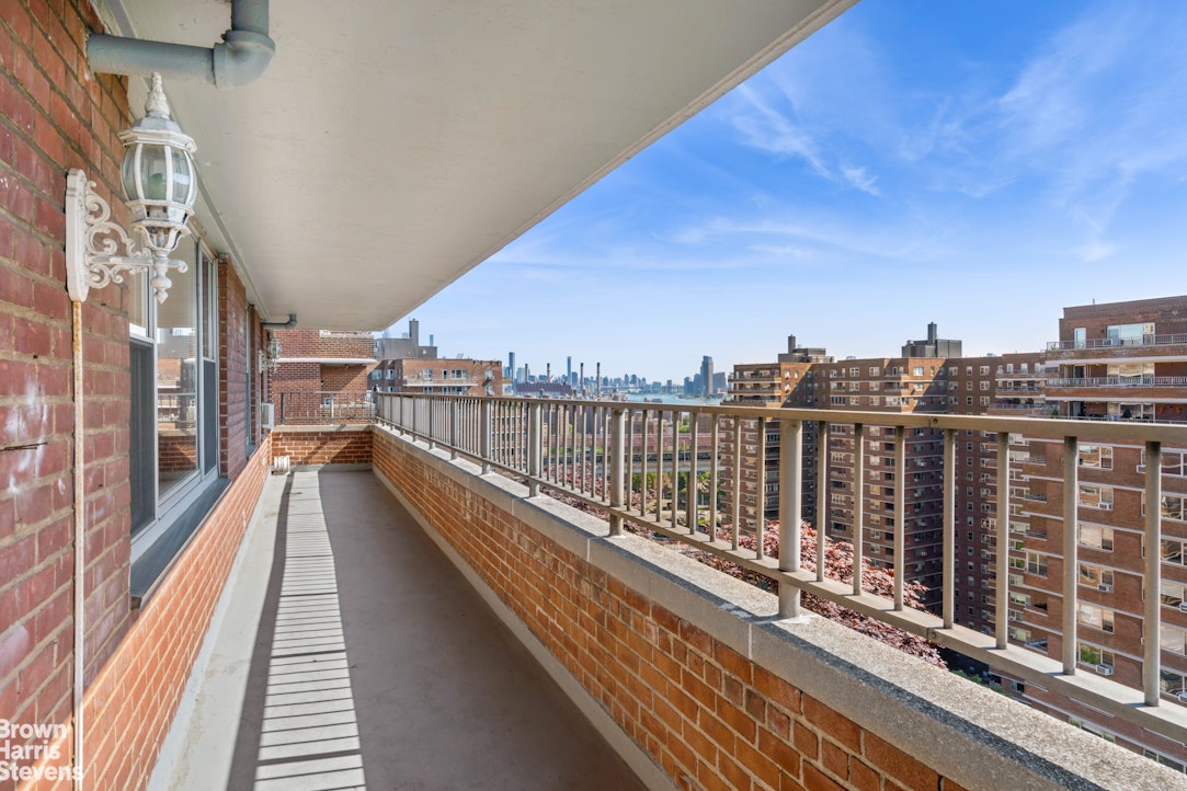 577 Grand Street F1904 Lower East Side New York NY 10002
