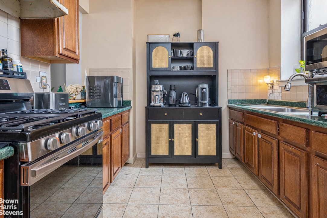 16 Morningside Avenue 6N West Harlem New York NY 10026
