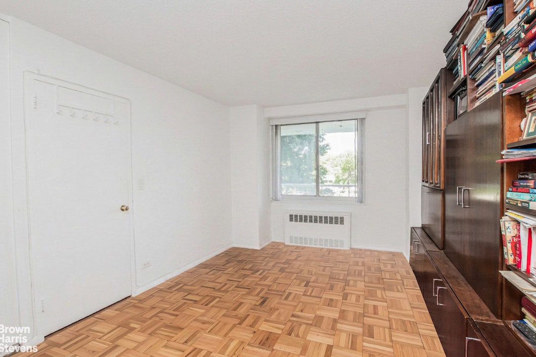 3333 Henry Hudson Parkway West 2A Riverdale Bronx NY 10463