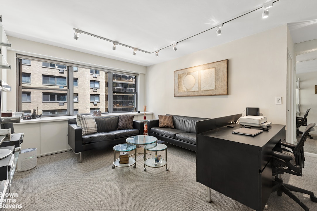 10 West 15th Street Flatiron District New York NY 10011