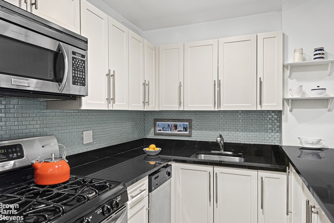 159 Madison Avenue 8C Murray Hill New York NY 10016
