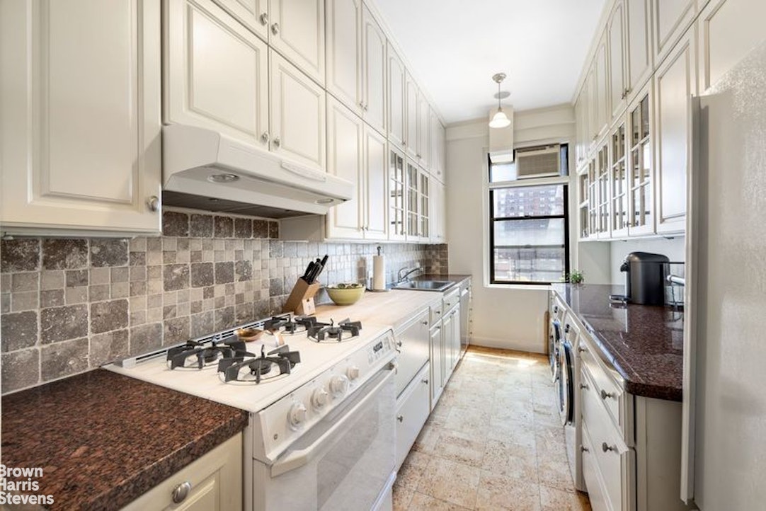1349 Lexington Avenue 8G Carnegie Hill New York NY 10128