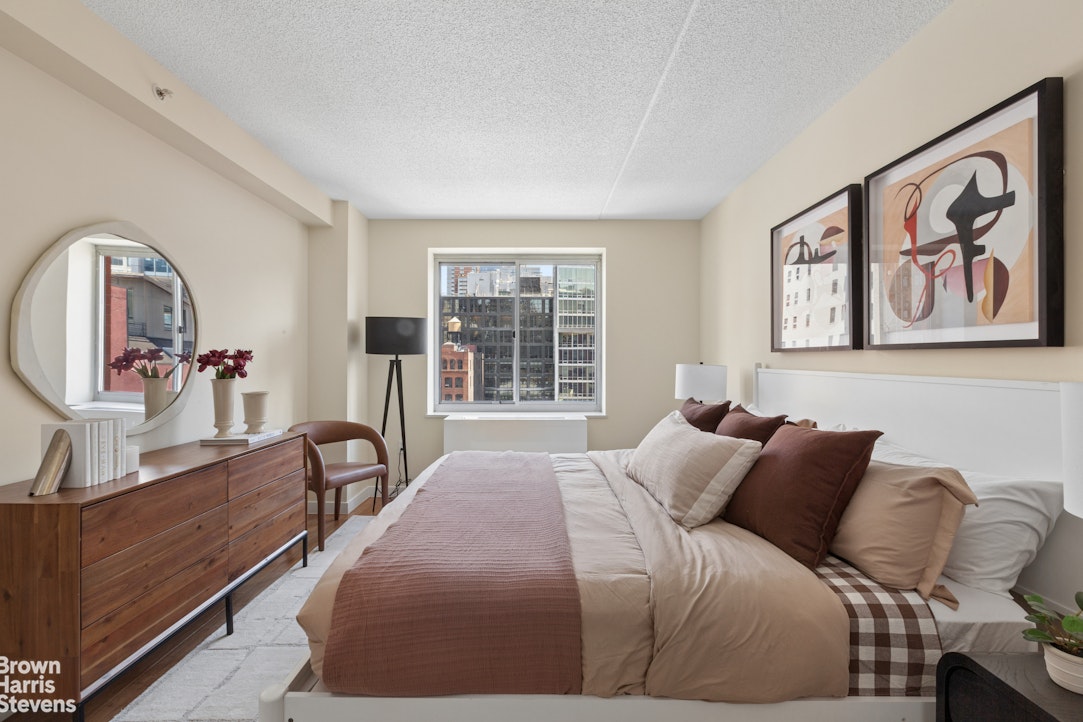 555 West 23rd Street N10J Chelsea New York NY 10011