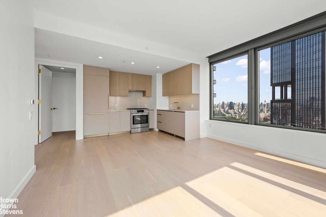 3 Court Square 3908 Long Island City Queens NY 11101