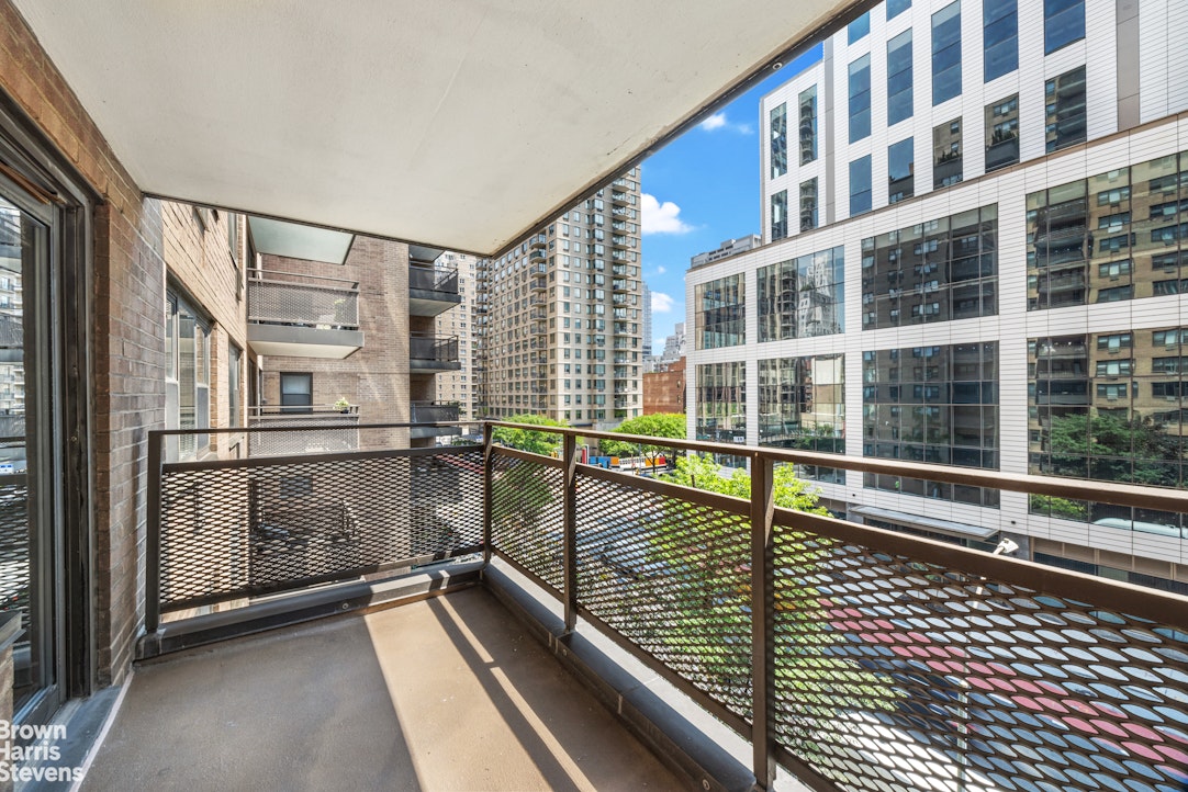 340 East 80th Street 5J Upper East Side New York NY 10075
