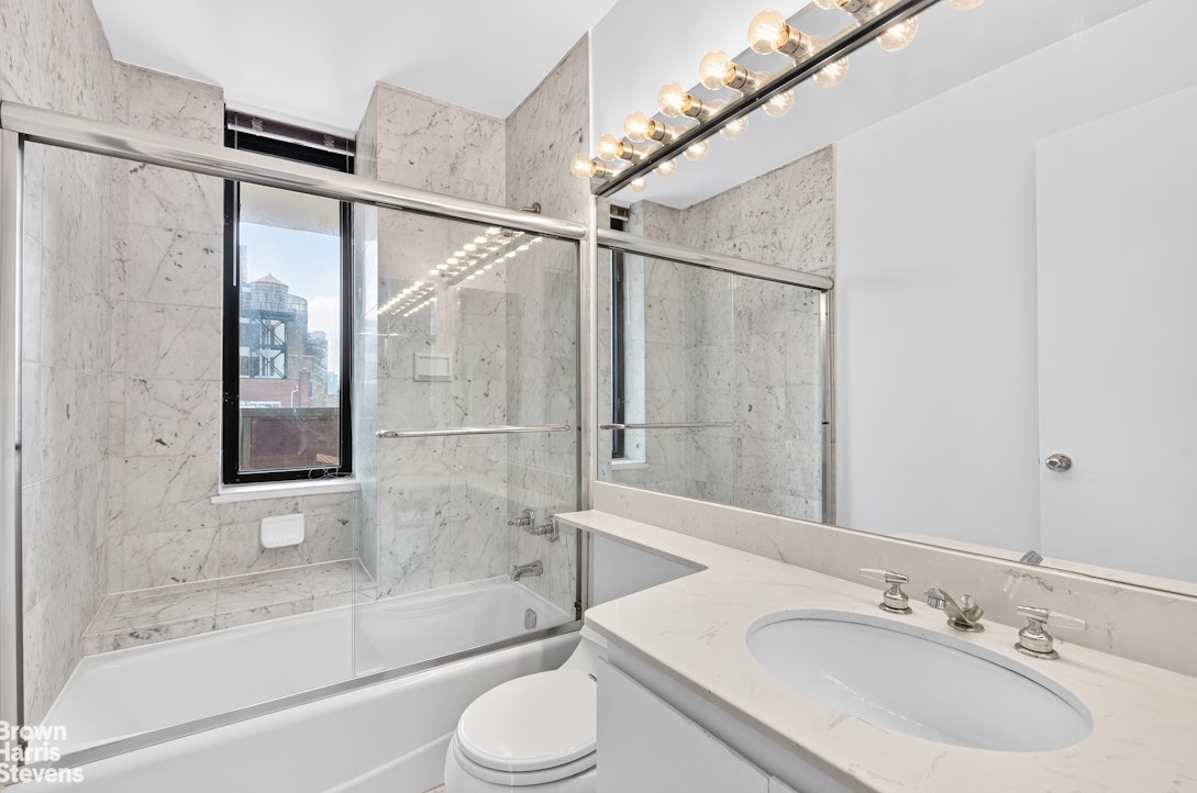 311 East 38th Street 11B Murray Hill New York NY 10016