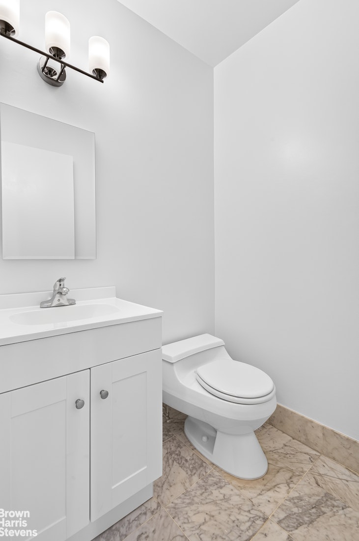 311 East 38th Street 11B Murray Hill New York NY 10016