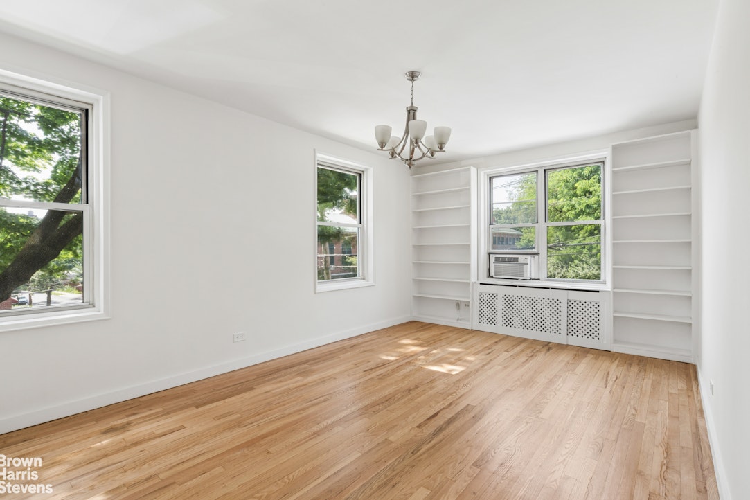 5601 Riverdale Avenue 2E Riverdale Bronx NY 10471