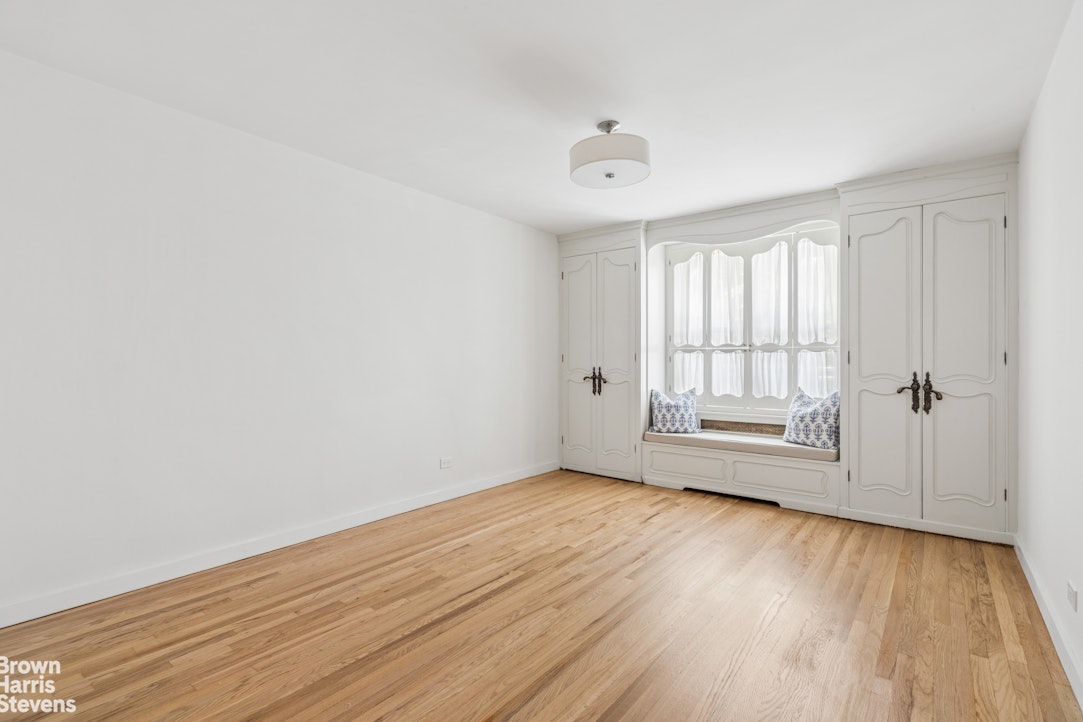 5601 Riverdale Avenue 2E Riverdale Bronx NY 10471