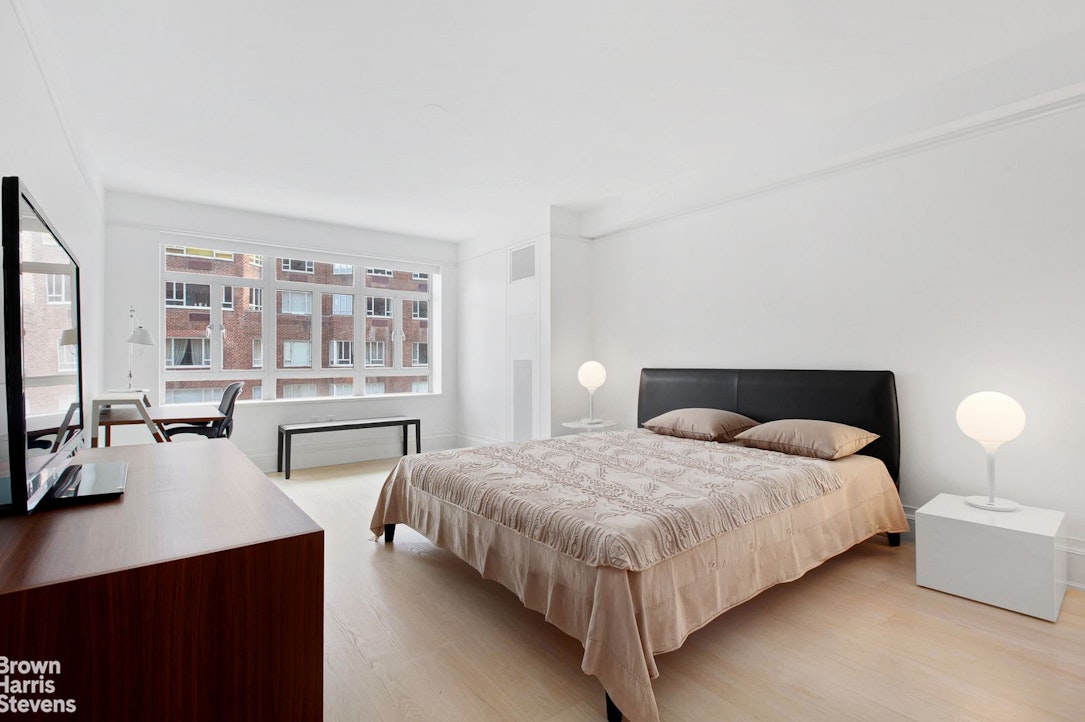 21 East 61st Street 9F Upper East Side New York NY 10065