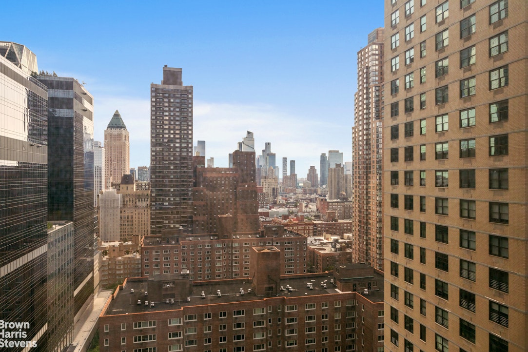 30 West 61st Street 25B Lincoln Square New York NY 10023