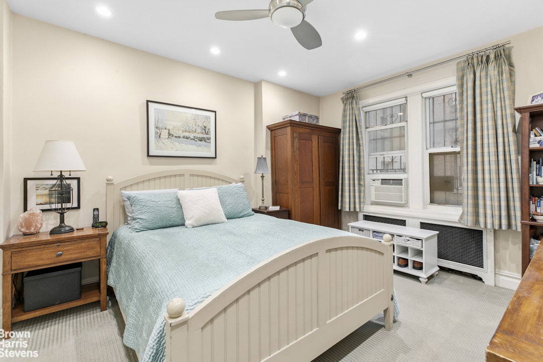 55 Eastern Parkway 1C Prospect Heights Brooklyn NY 11238