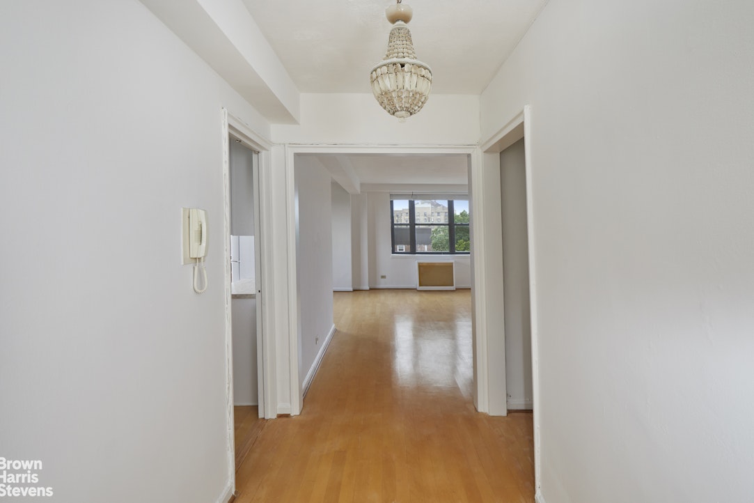 3103 Fairfield Avenue 10A Spuyten Duyvil Bronx NY 10463