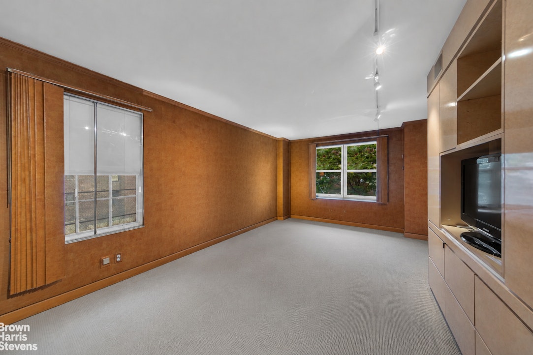 114 East 72nd Street 9C Upper East Side New York NY 10021