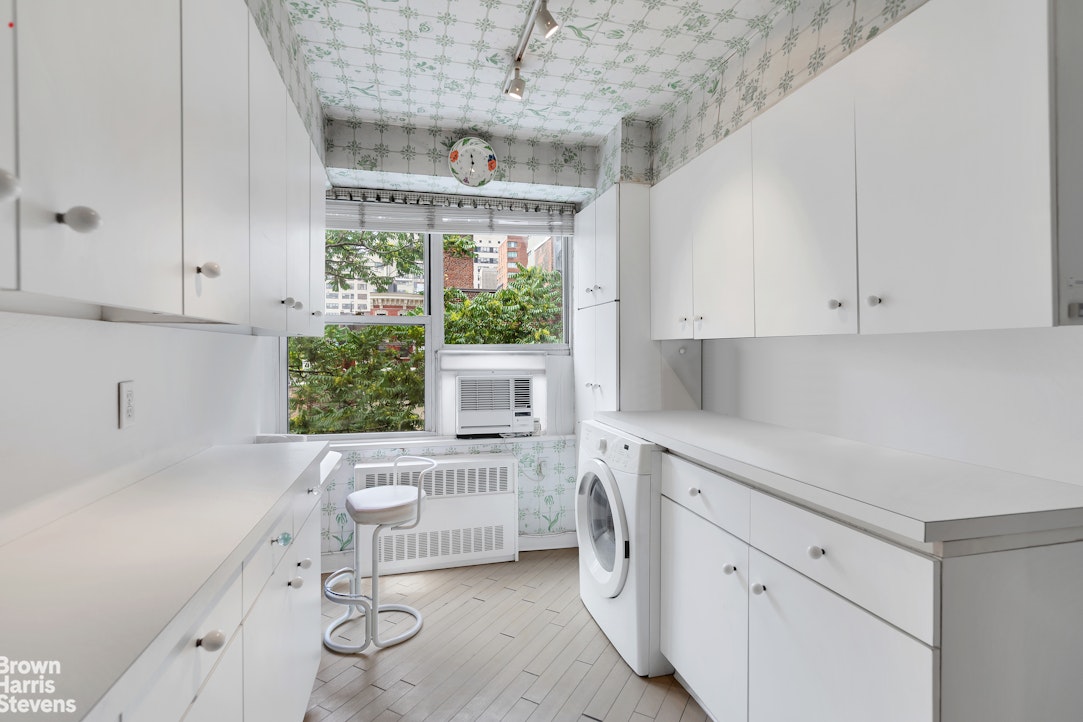 114 East 72nd Street 9C Upper East Side New York NY 10021