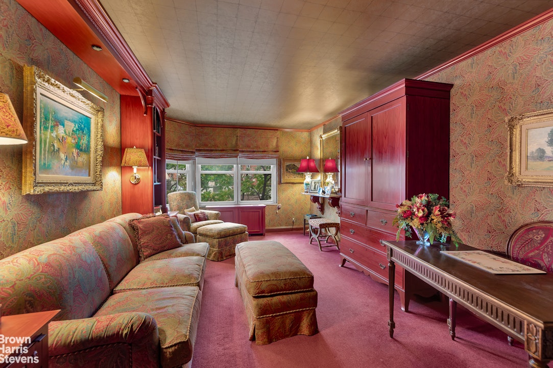 114 East 72nd Street 9C Upper East Side New York NY 10021