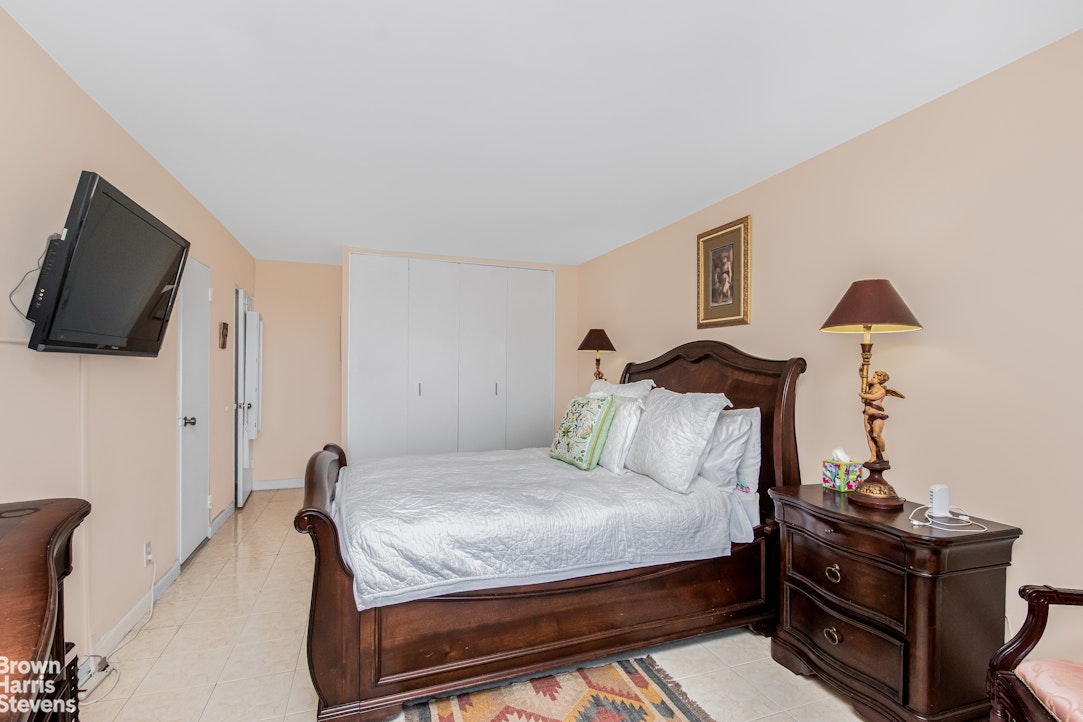 1020 Grand Concourse 11J Concourse Bronx NY 10451