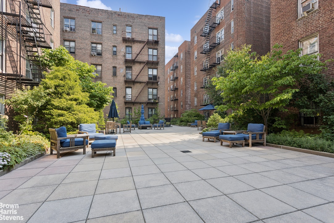 340 Haven Avenue 2G Hudson Heights New York NY 10033
