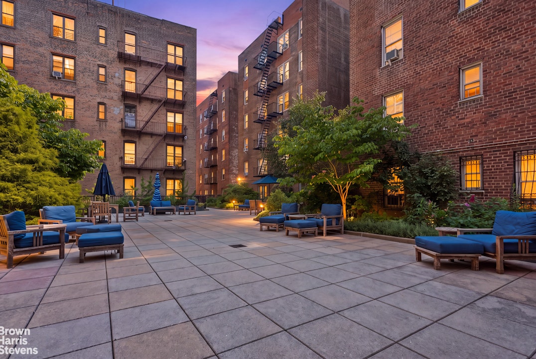 340 Haven Avenue 2G Hudson Heights New York NY 10033