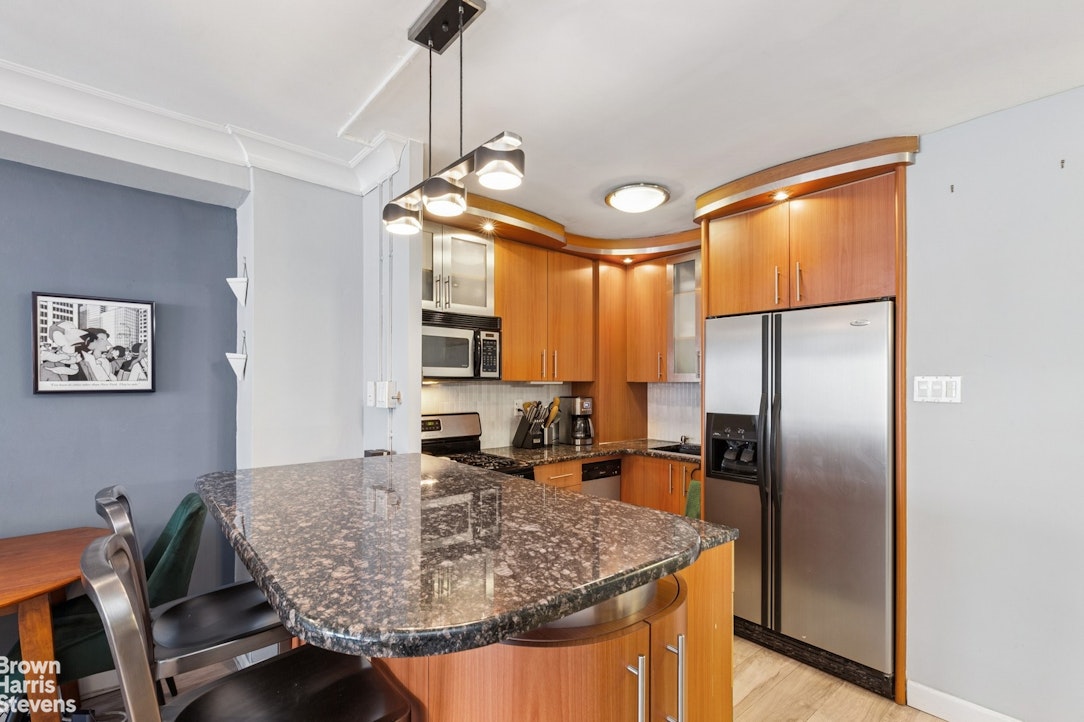 330 Third Avenue 15H Kips Bay New York NY 10010