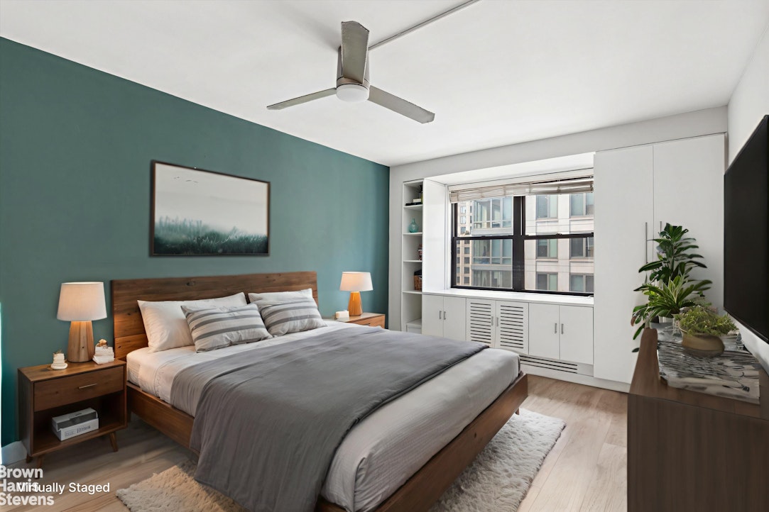 330 Third Avenue 15H Kips Bay New York NY 10010