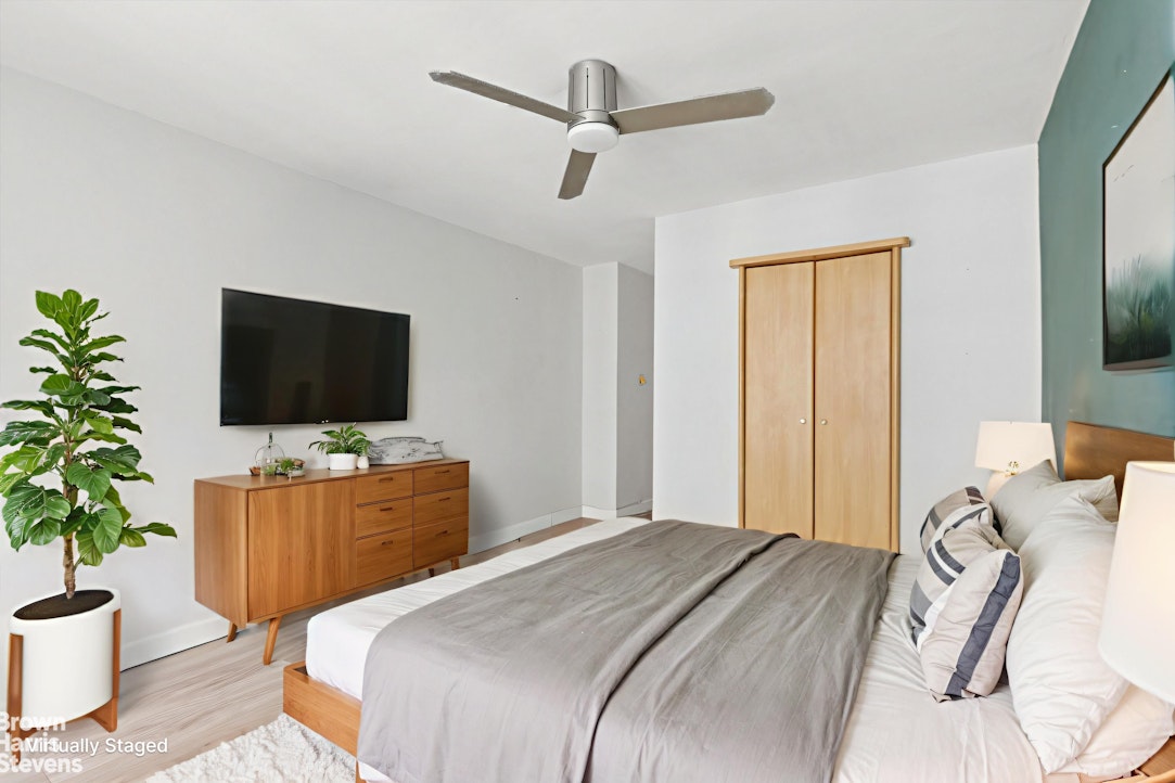 330 Third Avenue 15H Kips Bay New York NY 10010