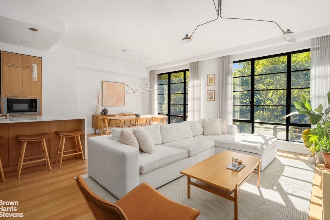 204 Forsyth Street 4S Lower East Side New York NY 10002