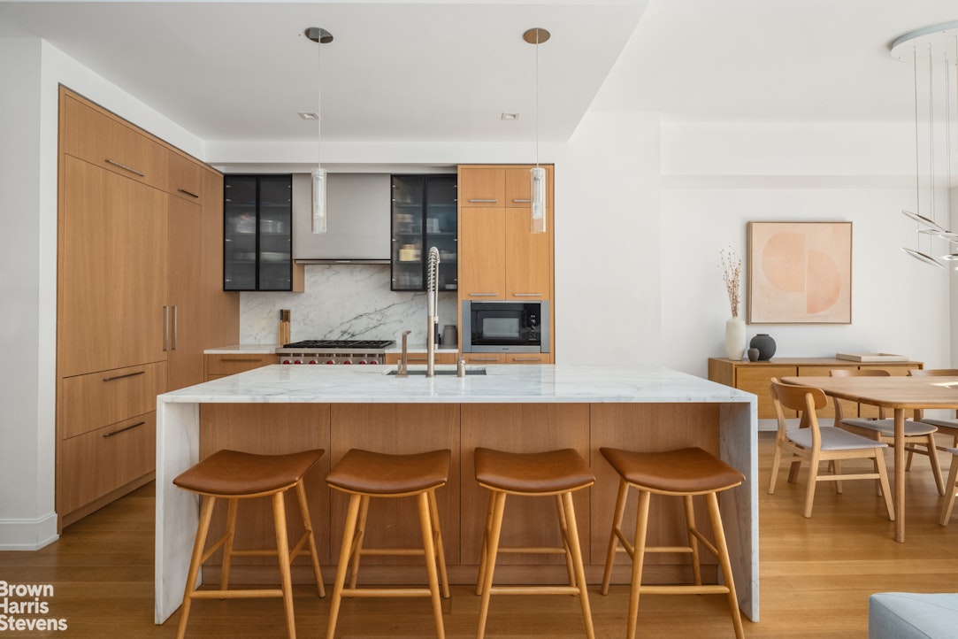 204 Forsyth Street 4S Lower East Side New York NY 10002