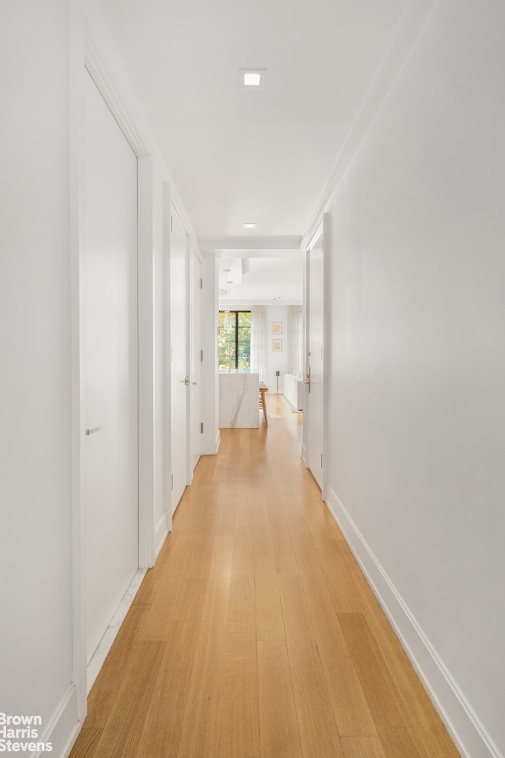 204 Forsyth Street 4S Lower East Side New York NY 10002