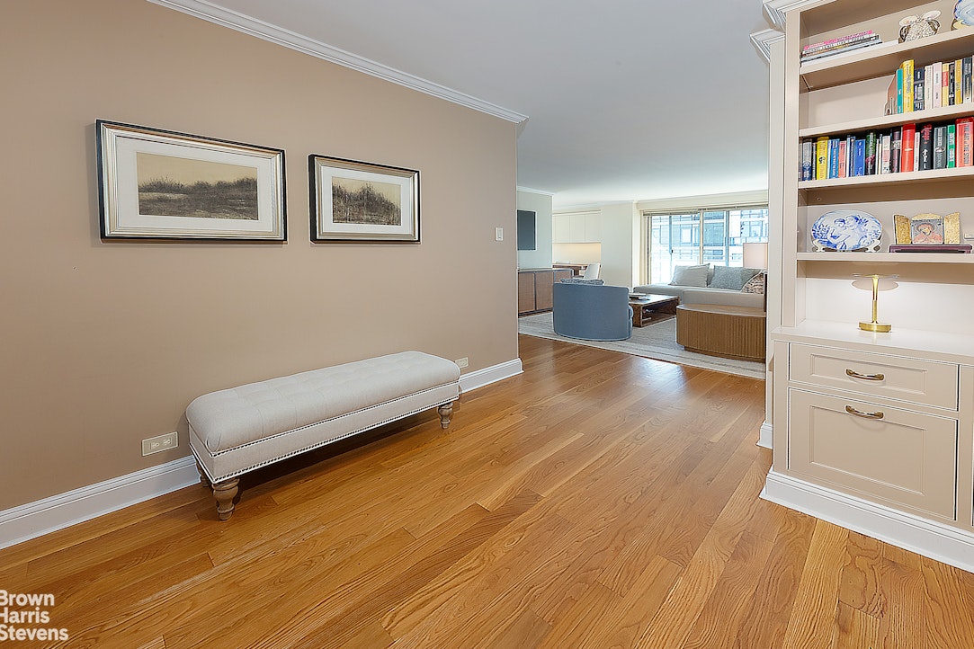 300 East 40th Street Murray Hill New York NY 10016
