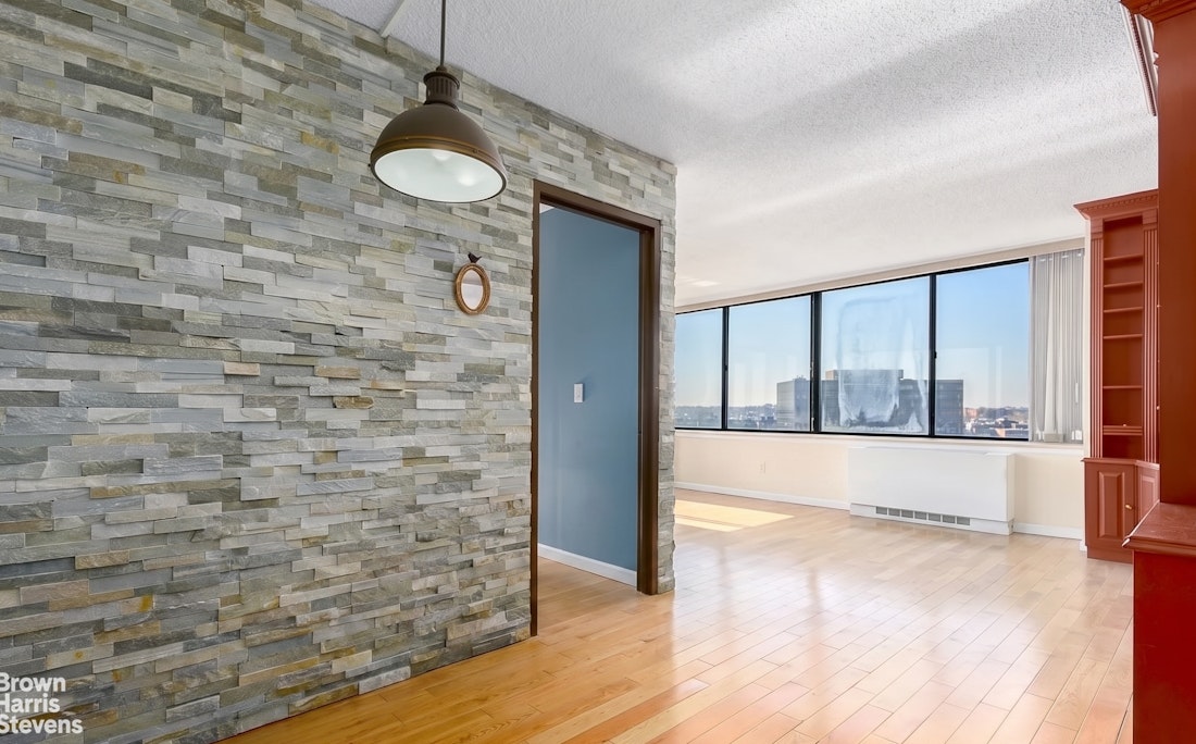 62-54 97th Place 11A Forest Hills Queens NY 11374