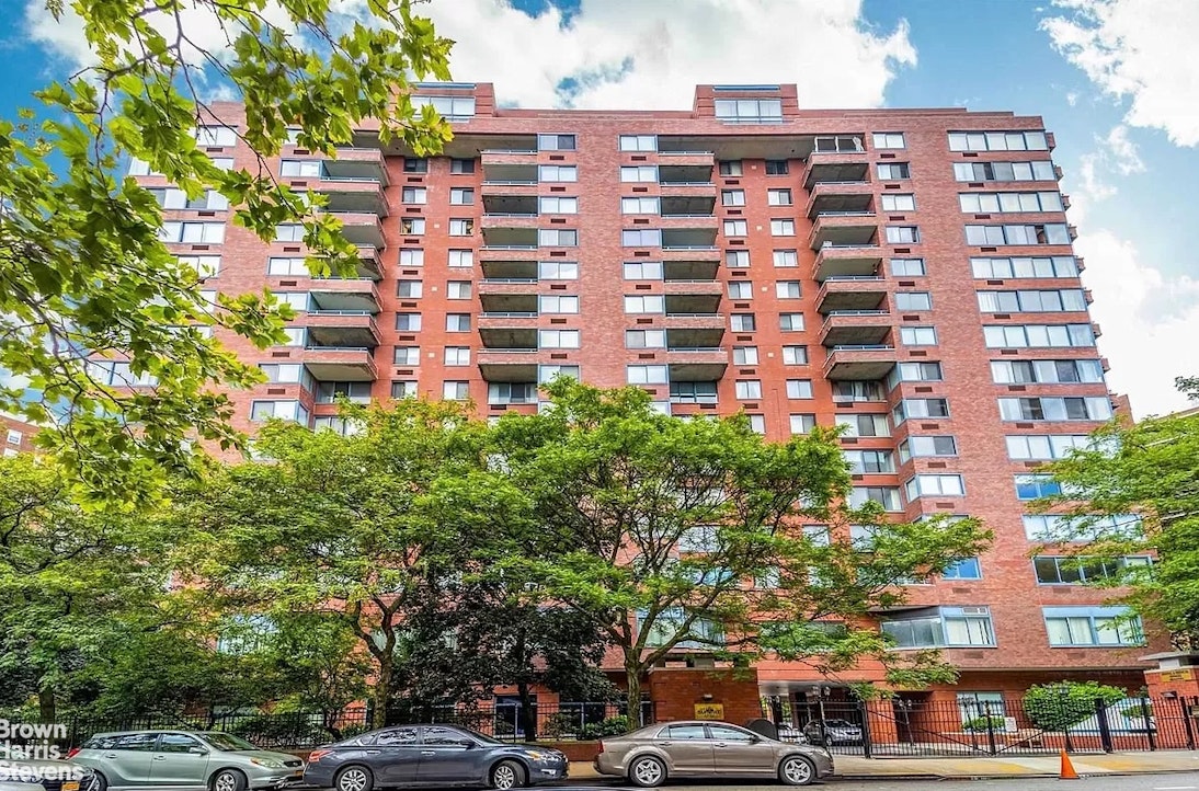 62-54 97th Place 11A Forest Hills Queens NY 11374