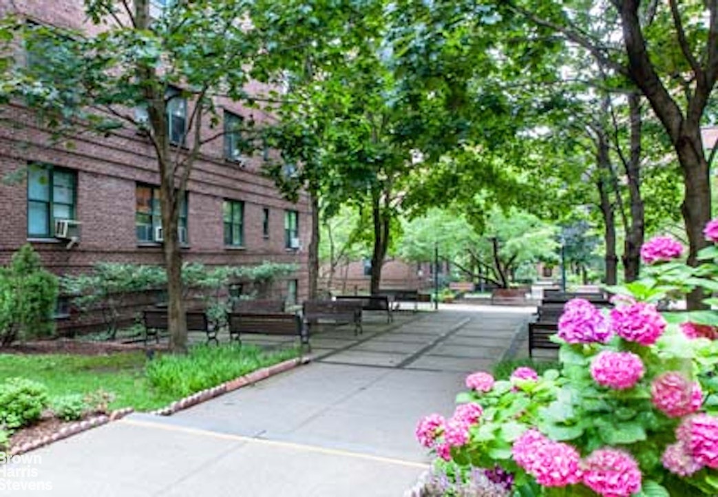 78-11 35th Avenue 1G Jackson Heights Queens NY 11372