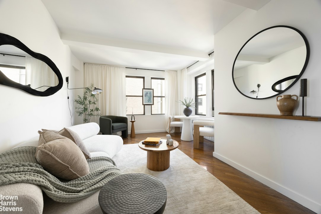 45 Fifth Avenue 15A Greenwich Village New York NY 10003