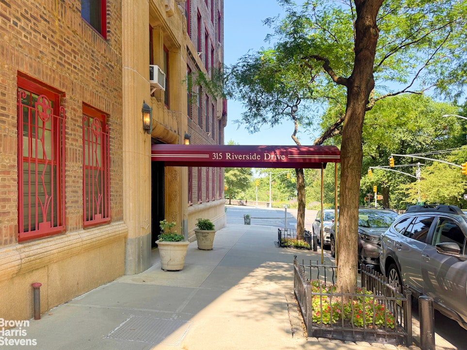 315 Riverside Drive 14C Upper West Side New York NY 10025