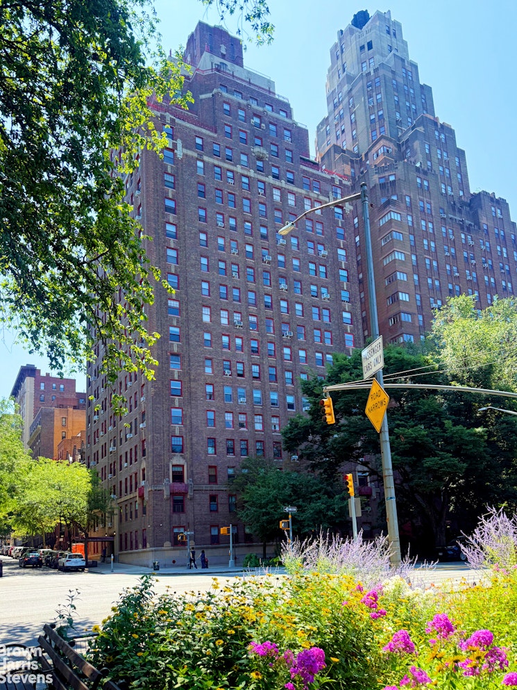 315 Riverside Drive 14C Upper West Side New York NY 10025