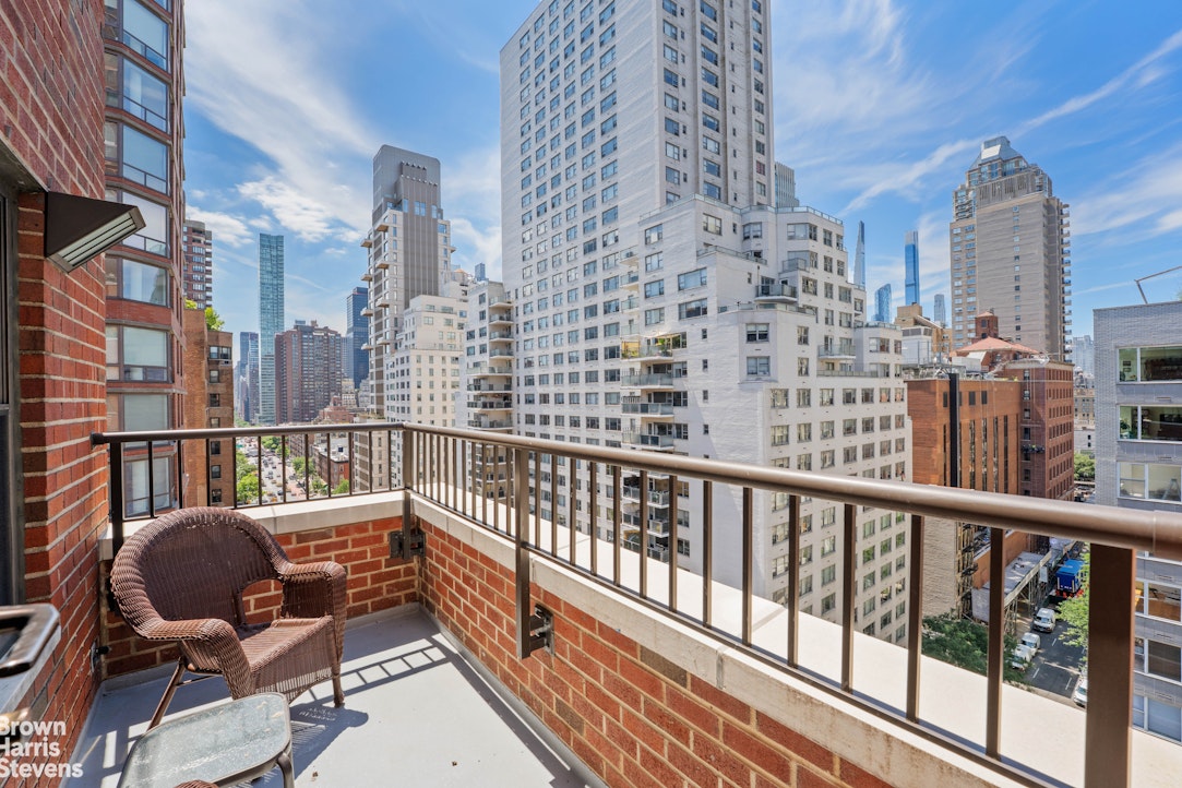 301 East 64th Street 16B Upper East Side New York NY 10065